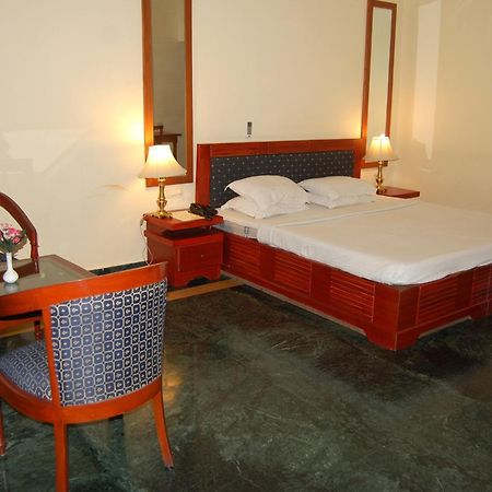 The Royal Residency Hotel Bodh Gaya Ngoại thất bức ảnh