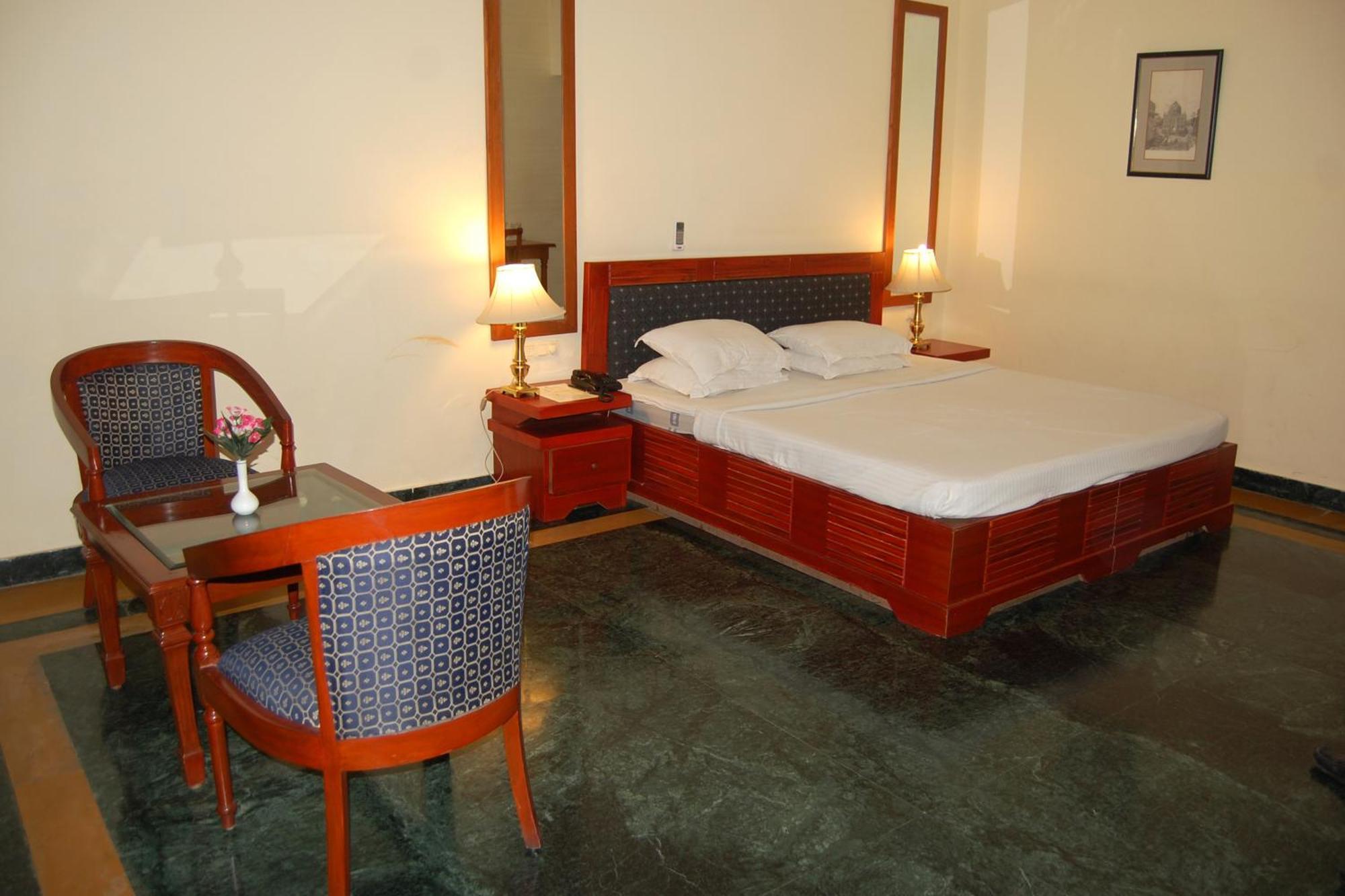 The Royal Residency Hotel Bodh Gaya Ngoại thất bức ảnh