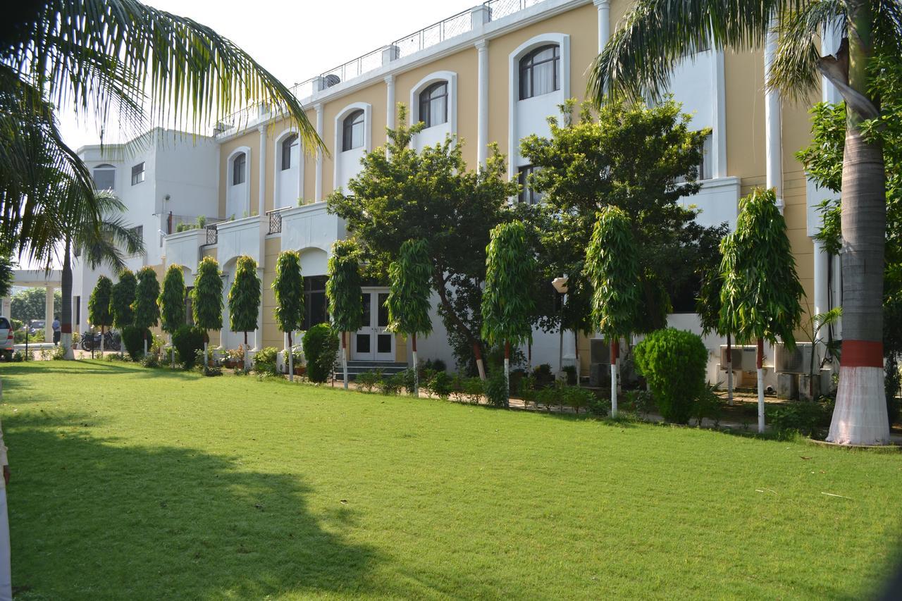 The Royal Residency Hotel Bodh Gaya Ngoại thất bức ảnh