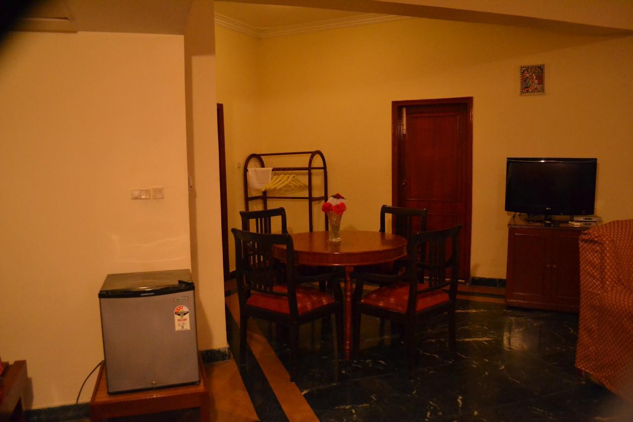 The Royal Residency Hotel Bodh Gaya Ngoại thất bức ảnh