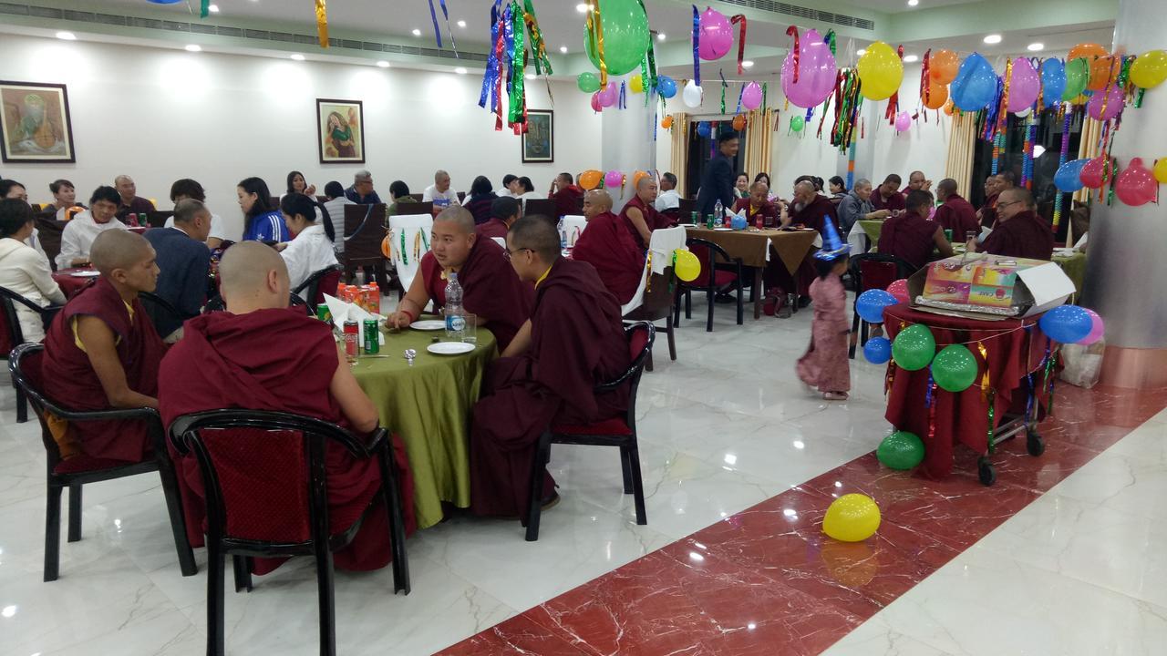 The Royal Residency Hotel Bodh Gaya Ngoại thất bức ảnh