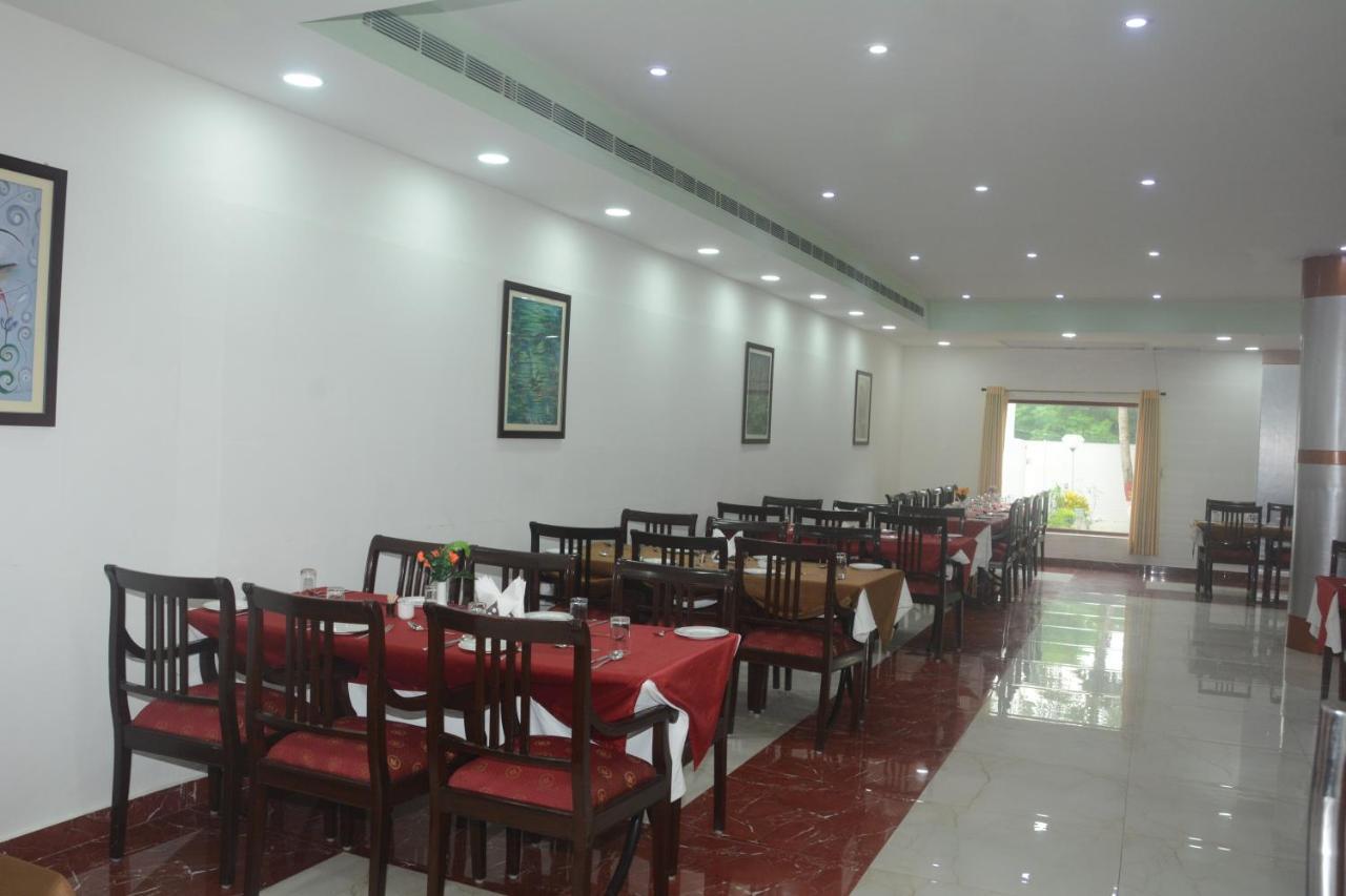 The Royal Residency Hotel Bodh Gaya Ngoại thất bức ảnh
