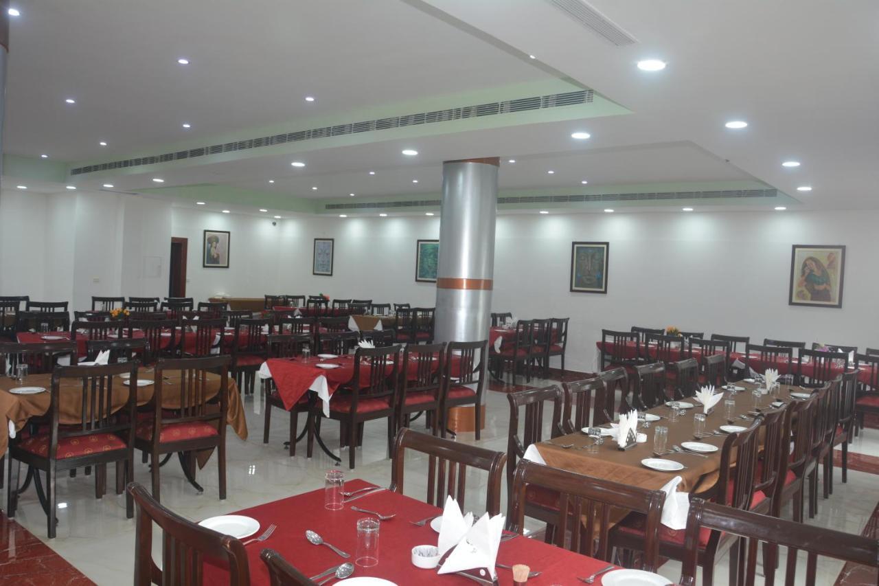 The Royal Residency Hotel Bodh Gaya Ngoại thất bức ảnh