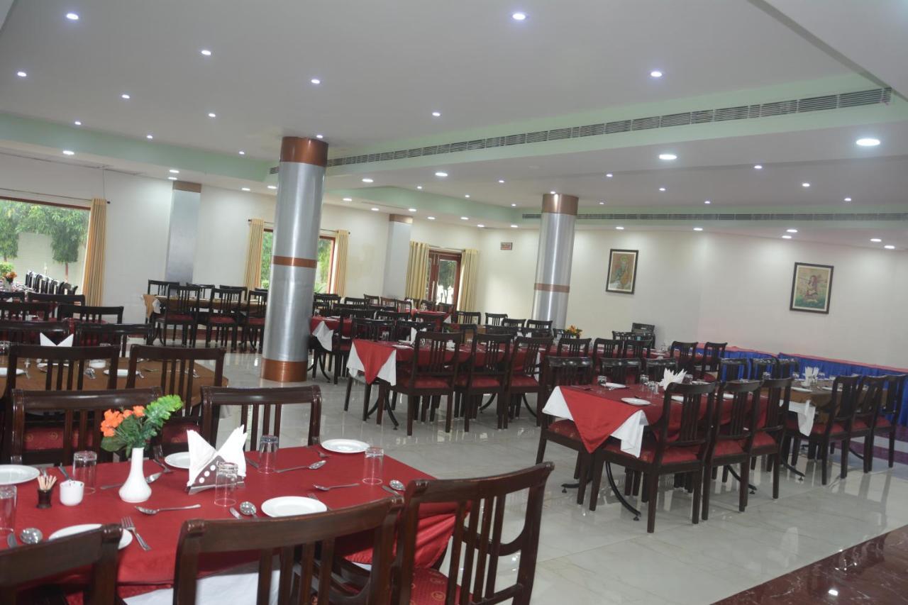 The Royal Residency Hotel Bodh Gaya Ngoại thất bức ảnh