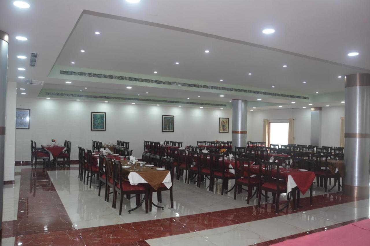 The Royal Residency Hotel Bodh Gaya Ngoại thất bức ảnh