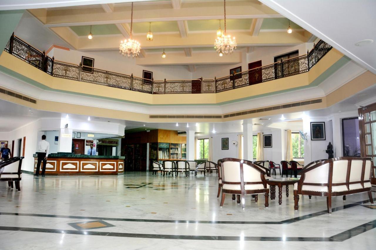 The Royal Residency Hotel Bodh Gaya Ngoại thất bức ảnh