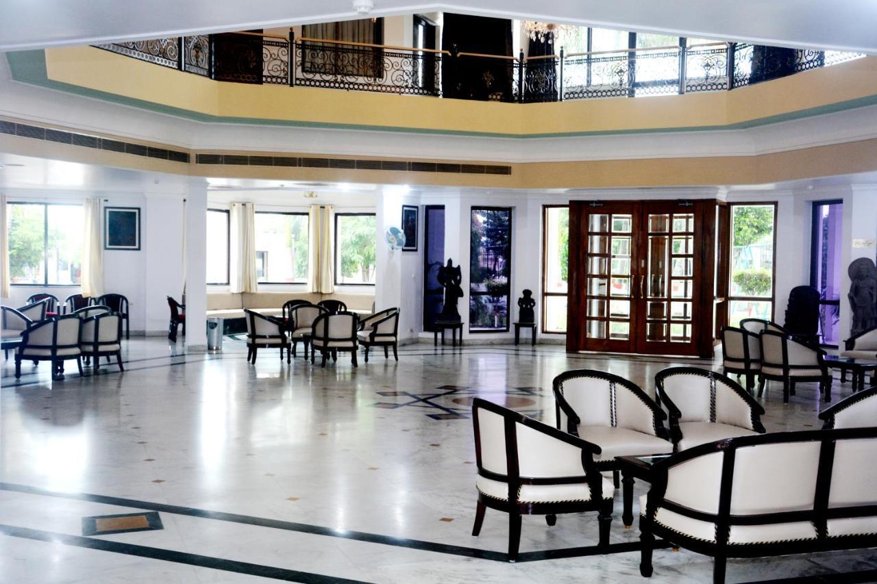 The Royal Residency Hotel Bodh Gaya Ngoại thất bức ảnh