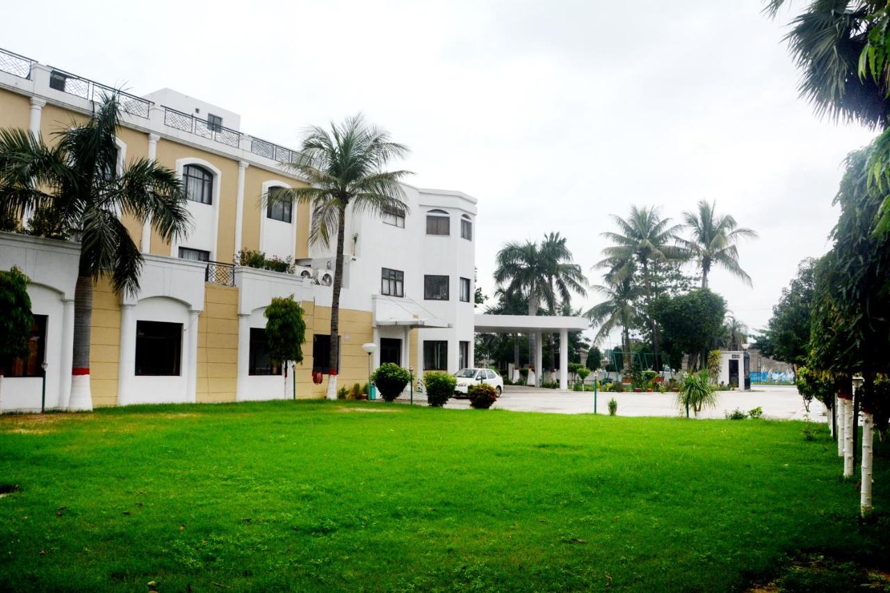 The Royal Residency Hotel Bodh Gaya Ngoại thất bức ảnh